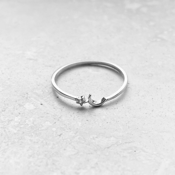 🌙 TOP SELLER🌙 Silver Tiny Crescent Moon and CZ Star Ring, Silver Rings Celestial - Picture 4 of 9